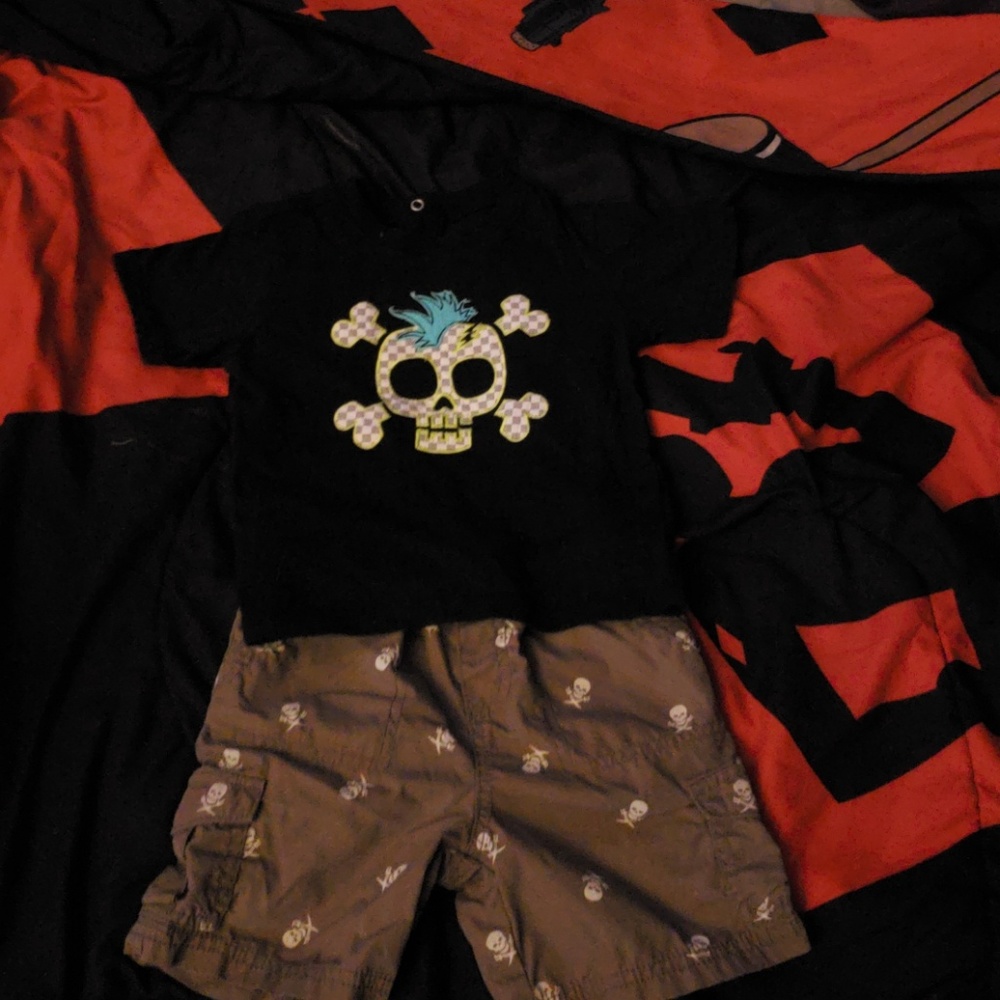 Boys Skull Outfit 2T